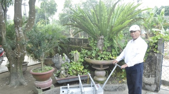 Máy cắt tỉa cây cảnh đa năng