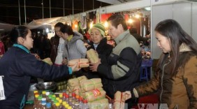 Hội chợ Xuân 2016 quy tụ nhiều đặc sản vùng miền