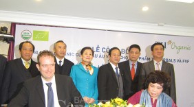 Sữa hữu cơ 'made in Việt Nam': Bước đi chiến lược của Tập đoàn TH