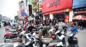 Doanh nghiệp chạy đua săn khách mua vàng Thần Tài