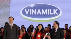 Vinamilk tiếp tục được bình chọn Thương hiệu mạnh năm 2015