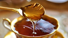 Mỗi sáng, hãy uống mật ong để thanh lọc dạ dày