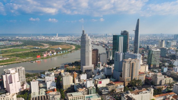Lãi cả chục tỷ đồng từ buôn căn hộ hạng sang thiết kế lại