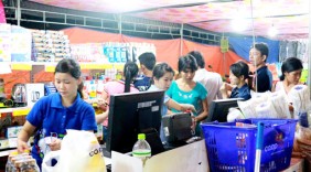 Tiếp tục đưa hàng Việt đến với công nhân