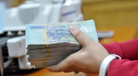 Lãi suất huy động đồng loạt giảm