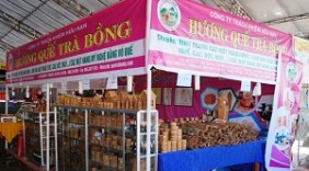 400 gian hàng tại hội chợ sản phẩm công nghiệp nông thôn