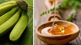 Bài thuốc chữa đau dạ dày từ chuối xanh và mật ong