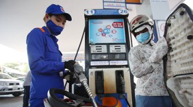 Giá xăng có thể giảm nhẹ ngày mai