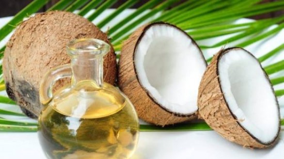Bí kíp dùng dầu dừa thay thế mỹ phẩm