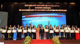 Tôn vinh 200 doanh nghiệp, doanh nhân Tp.HCM tiêu biểu năm 2016
