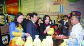 6-12/10: Triển lãm sản phẩm làng nghề, sản phẩm tiêu biểu