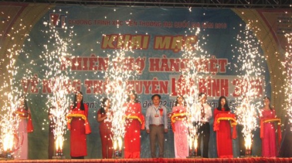 Lộc Bình: Khai mạc Phiên chợ hàng Việt về nông thôn