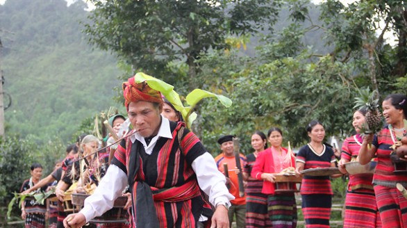 Dệt zèng xuất ngoại