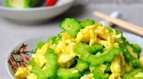 10 lợi ích tuyệt diệu của mướp đắng
