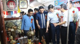 Nghệ An: Hội chợ du lịch thương mại Cửa Lò thu hút 150 gian hàng