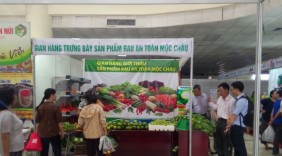 Phiên chợ Nông sản và thực phẩm an toàn tháng 7