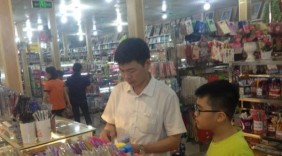 Thị trường đồ dùng học tập trước năm học mới: Hàng Việt lên ngôi