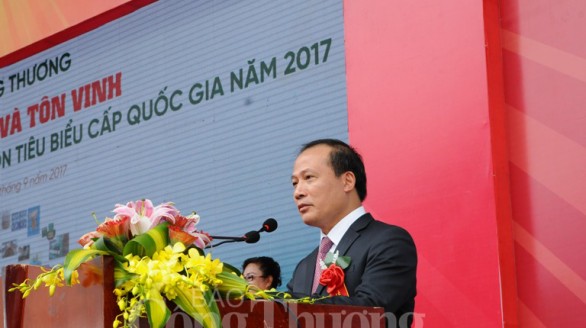 Tôn vinh sản phẩm công nghiệp nông thôn tiêu biểu