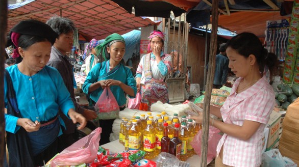 Để hàng Việt chiếm lĩnh vùng khó khăn