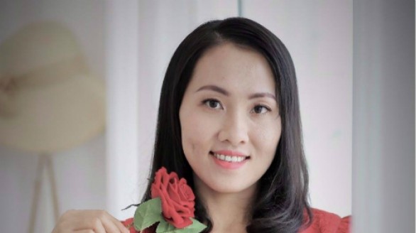 Nữ kiểm toán giỏi trở thành người viết sách