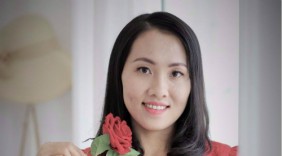 Nữ kiểm toán giỏi trở thành người viết sách