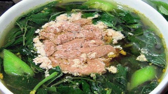 Vì sao nên ăn canh cua rau đay hàng ngày