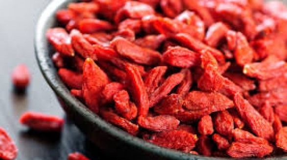 Mách bạn 7 món ăn dân gian chữa cận thị hiệu quả
