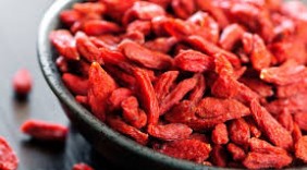 Mách bạn 7 món ăn dân gian chữa cận thị hiệu quả