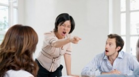 Xung đột nơi công sở, giải quyết như thế nào?
