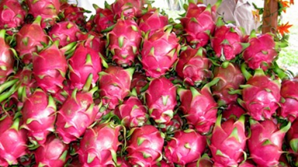 Người Thái Lan thích thú với hàng hóa của Việt Nam