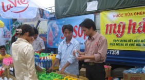 Cần khai thác hiệu quả hơn thị trường nông thôn