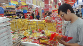 TP.HCM: Hơn 300 chuyến hàng lưu động phục vụ công nhân dịp Tết