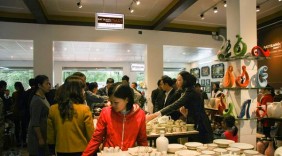 Ra mắt chuỗi cửa hàng chuyên bán đồ gốm sứ Bát Tràng