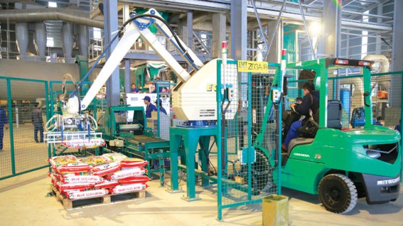Công ty CP Supe phốt phát và Hóa chất Lâm Thao: Tích cực hưởng ứng Cuộc vận động