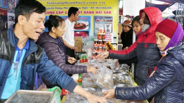 Hàng Việt về nông thôn: Cần chính sách giá phù hợp