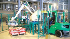 Công ty CP Supe phốt phát và Hóa chất Lâm Thao: Tích cực hưởng ứng Cuộc vận động