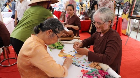 Khai mạc Tuần du lịch Ninh Bình 2018