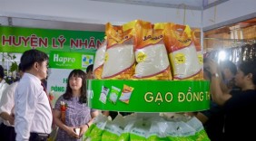 Nông sản ĐBSH hội tụ tại Hội chợ Hà Nam