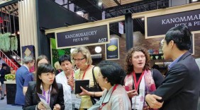 Khách quốc tế 