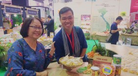 Con tôm rừng Cà Mau ở hội chợ Thaifex