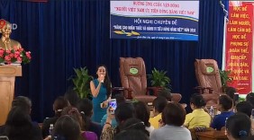 Gắn kết sử dụng hàng Việt Nam chất lượng cao với tạo cơ hội việc làm cho phụ nữ