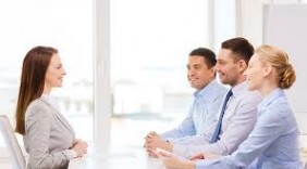 Cần làm gì trong 6 tháng đầu ở Bí quyết lựa chọn khi nhận được hai công việc cùng lúc việc mới?