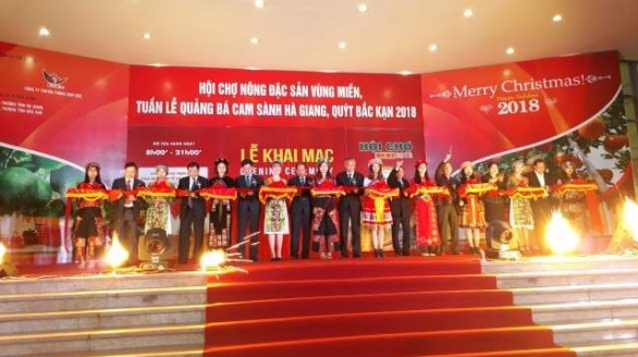 Khai mạc Hội chợ nông đặc sản vùng miền