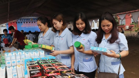 Luôn yêu và tin hàng Việt