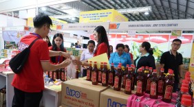 Hàng hóa Việt Nam được lòng người tiêu dùng Lào