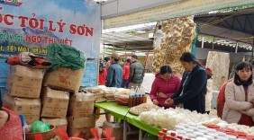 Nông sản Việt Nam và thế giới thu hút người tiêu dùng tại Agro Việt 2019