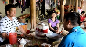 Núp bóng giới thiệu hàng Việt để lừa đảo trắng trợn người dân vùng cao