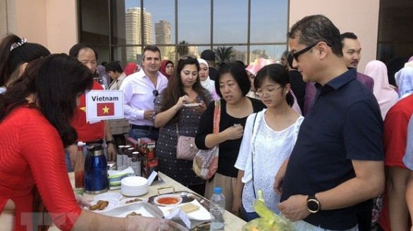 Gian hàng Việt Nam nổi bật tại Hội chợ Từ thiện Bazaar 2019 tại Ai Cập