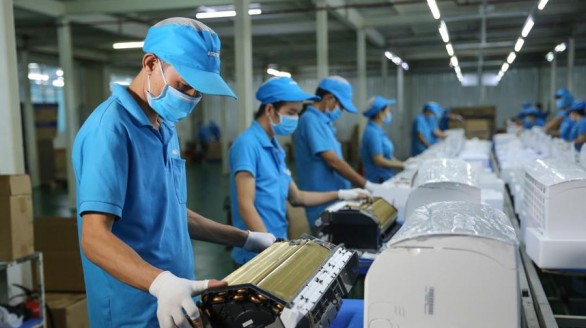 Nguyên vật liệu thông suốt, sản xuất công nghiệp sẽ sớm 