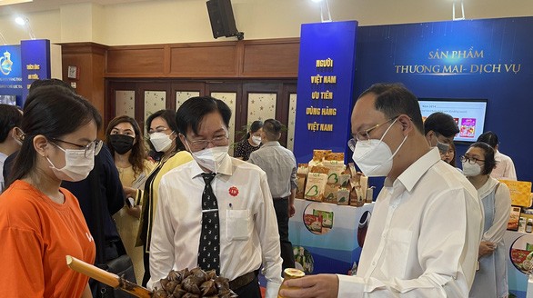 Dịch COVID-19 là khoảng thời gian chứng kiến sức sống của hàng Việt